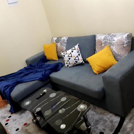 Rubi Apartment 나이바샤 외부 사진