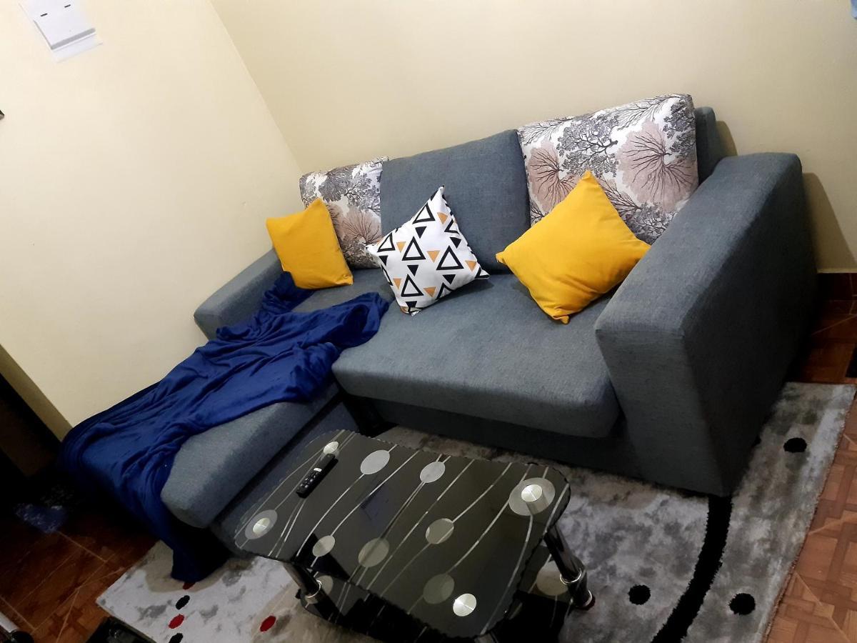 Rubi Apartment 나이바샤 외부 사진