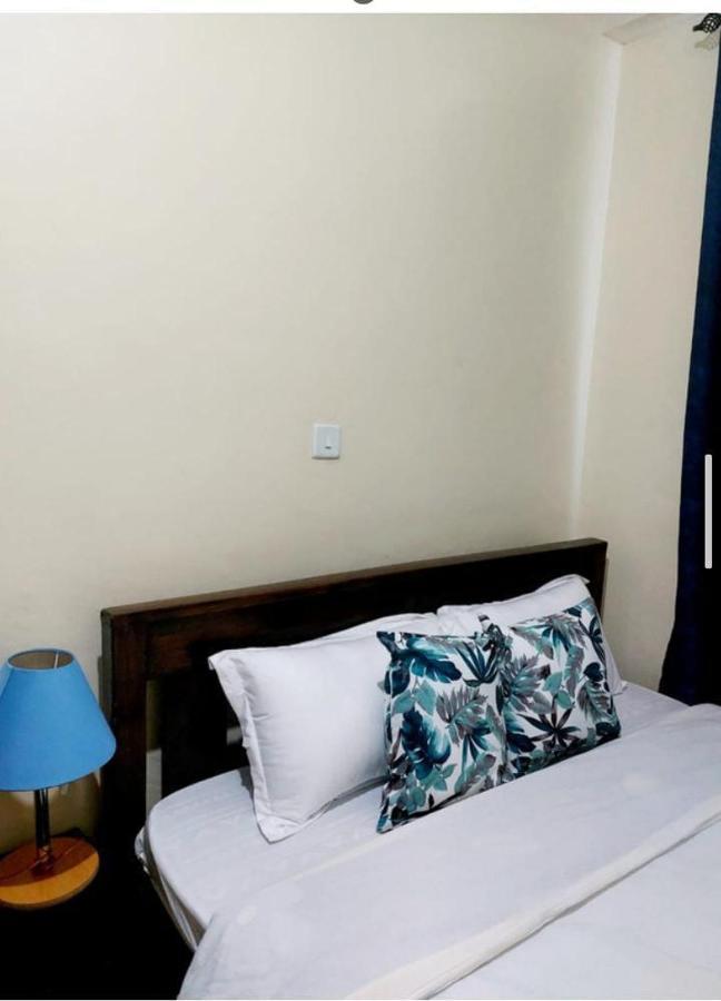 Rubi Apartment 나이바샤 외부 사진